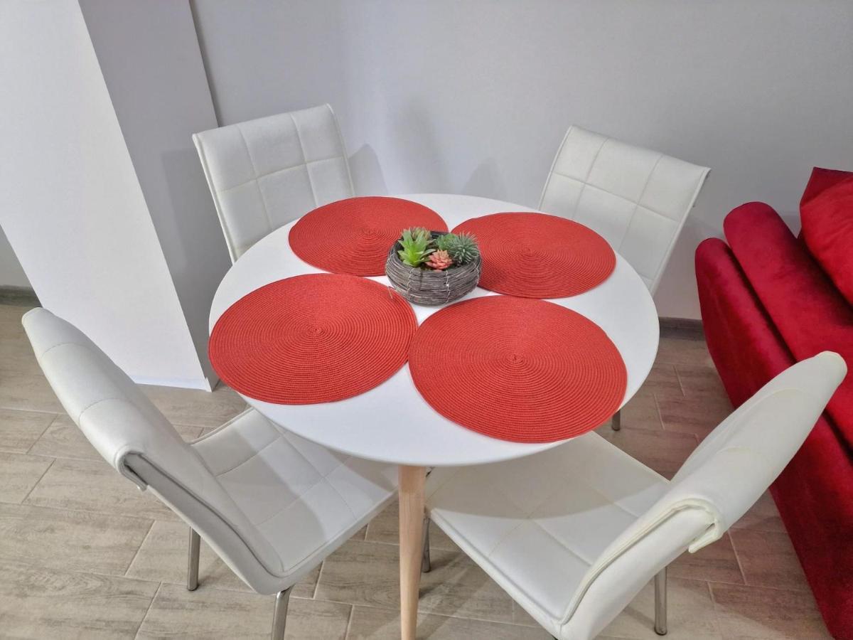 Ferienwohnung Red.96 Năvodari Exterior foto