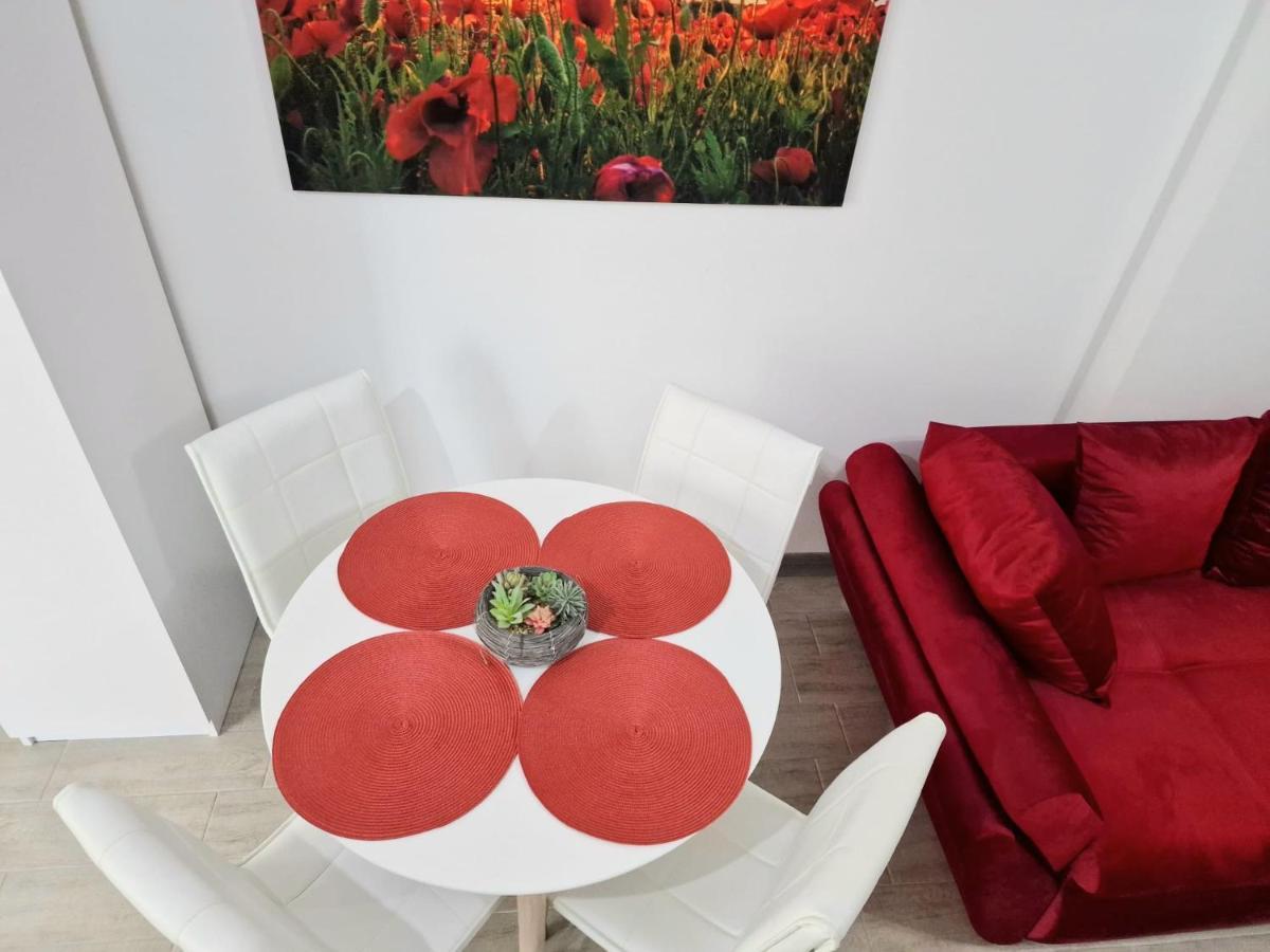 Ferienwohnung Red.96 Năvodari Exterior foto